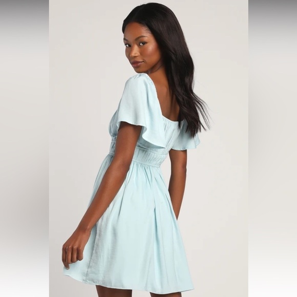 Lulu’s You Give Me Butterflies Light Blue Flutter Sleeve Mini Dress large - Picture 2 of 14
